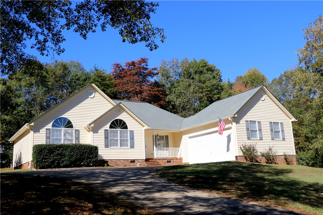 213 Jolly Acres Anderson, SC 29621 - Photo 1 of 49 Gallery Image 1