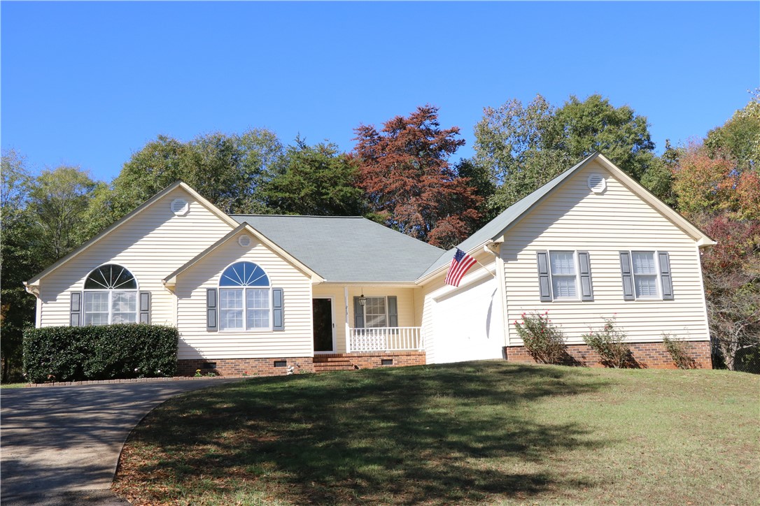 213 Jolly Acres Anderson, SC 29621 - Photo 3 of 49 Gallery Image 3