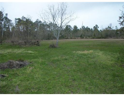 8405 Bayou Cumbest Road Moss Point, MS 39562 - Photo 2 of 12 Additional Photo