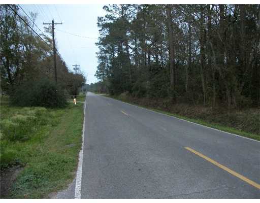 8405 Bayou Cumbest Road Moss Point, MS 39562 - Photo 3 of 12 Additional Photo