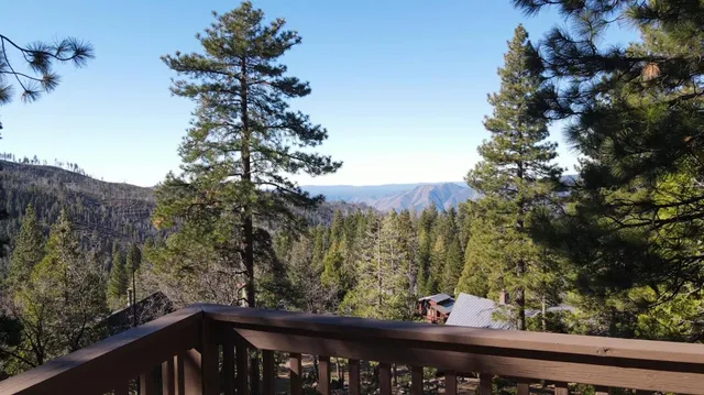 $1,980,800 | 7501 Yosemite Park Way, Yosemite West, CA 95389