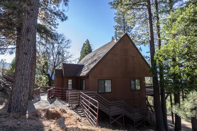 $1,980,800 | 7501 Yosemite Park Way, Yosemite West, CA 95389