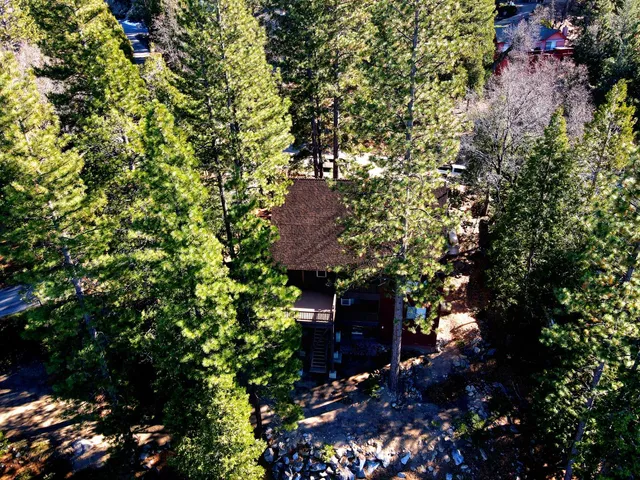$1,980,800 | 7501 Yosemite Park Way, Yosemite West, CA 95389