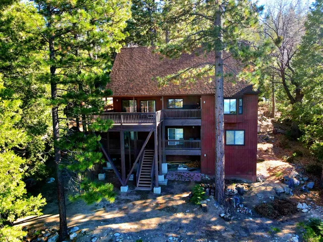 $1,980,800 | 7501 Yosemite Park Way, Yosemite West, CA 95389