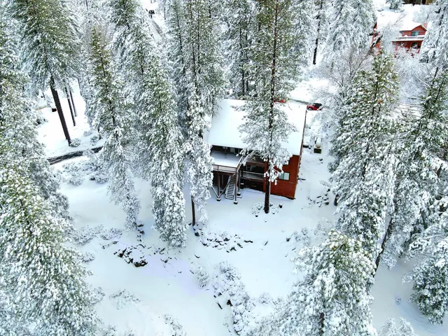 $1,980,800 | 7501 Yosemite Park Way, Yosemite West, CA 95389