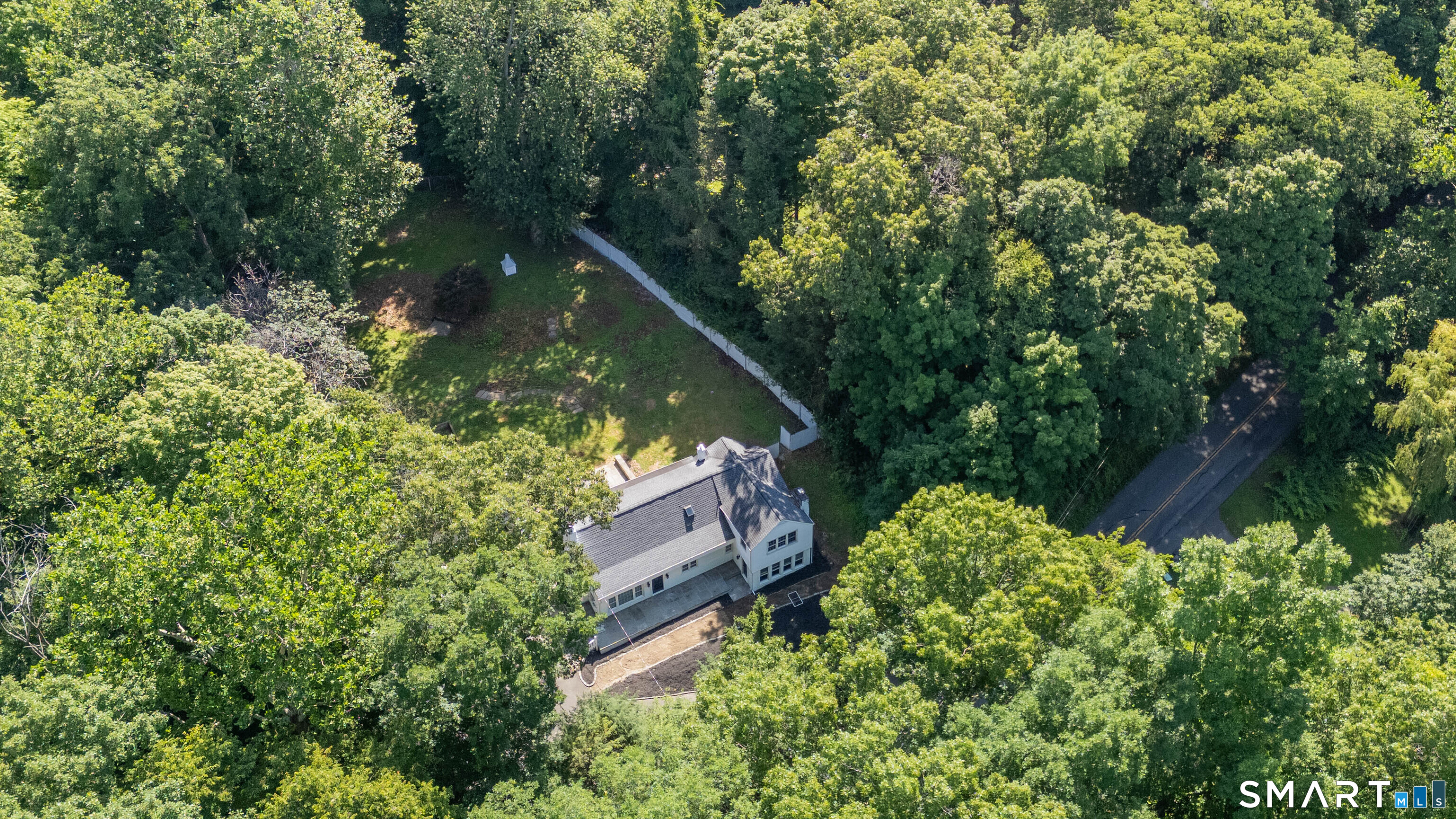 49 Old Middle Road Brookfield, CT 06804 - Photo 23 of 25 Gallery Image 23