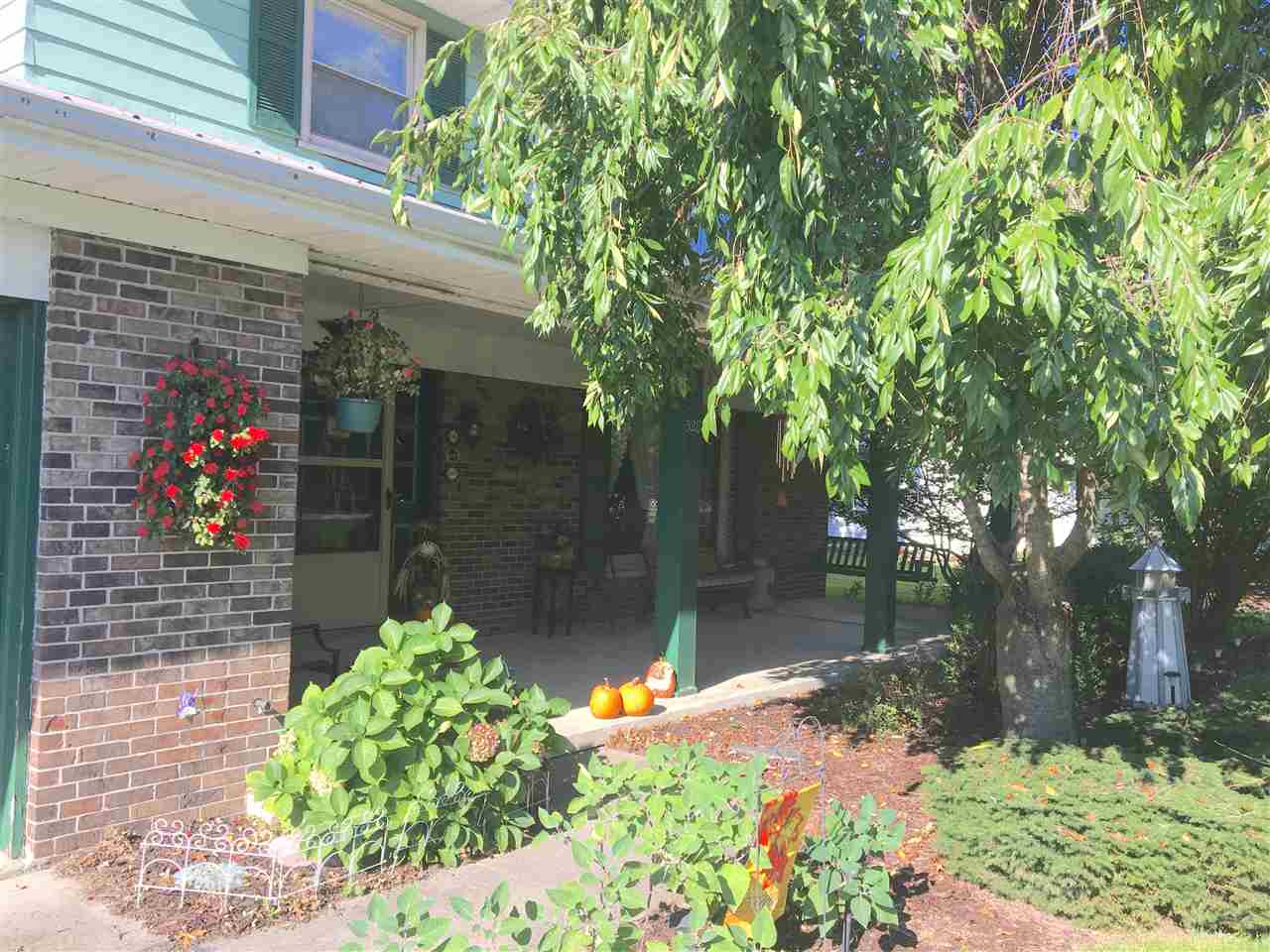 328 Elm Grove Road Bluffton, IN 46714 - Photo 2 of 31 Gallery Image 2