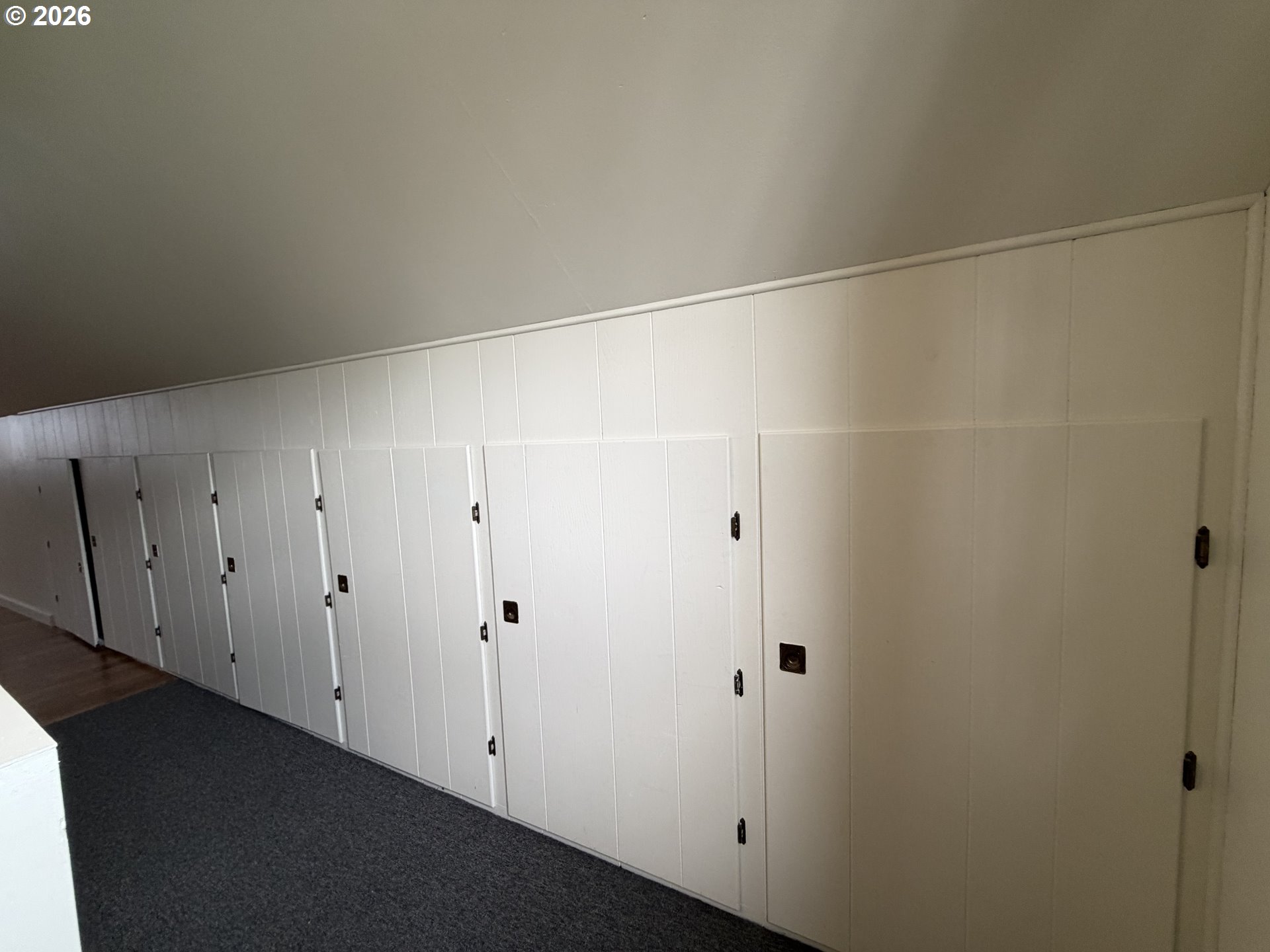 8906 Northeast Hancock Street Portland, OR 97220 - Photo 24 of 39