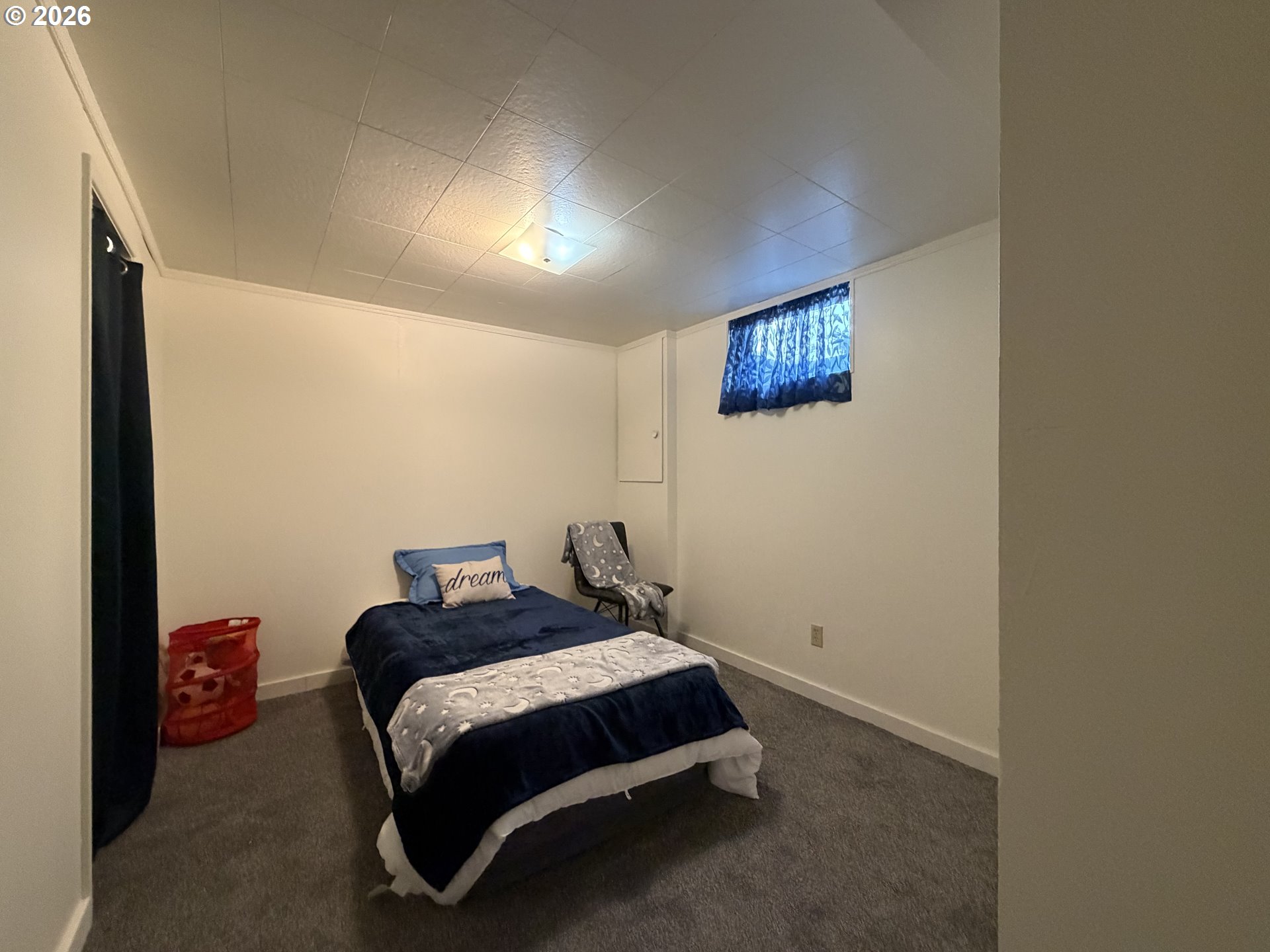 8906 Northeast Hancock Street Portland, OR 97220 - Photo 34 of 39