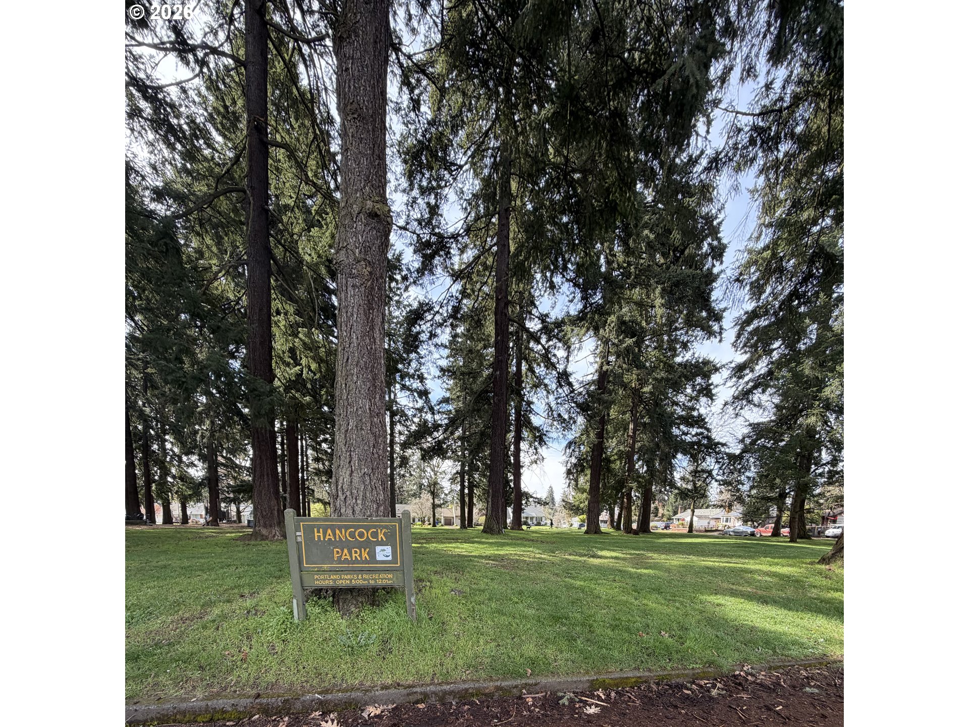 8906 Northeast Hancock Street Portland, OR 97220 - Photo 38 of 39