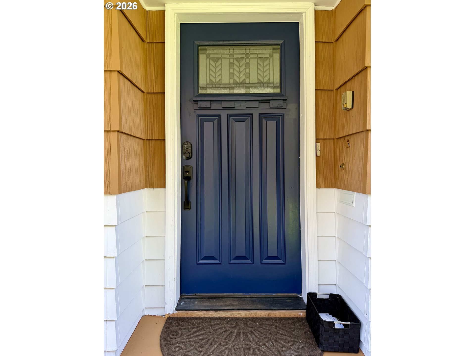 8906 Northeast Hancock Street Portland, OR 97220 - Photo 5 of 39