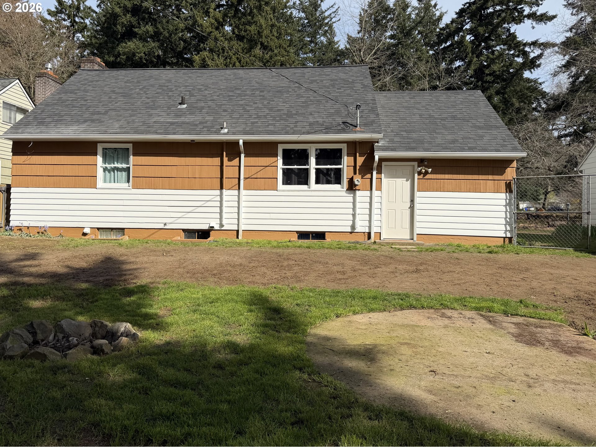 8906 Northeast Hancock Street Portland, OR 97220 - Photo 6 of 39