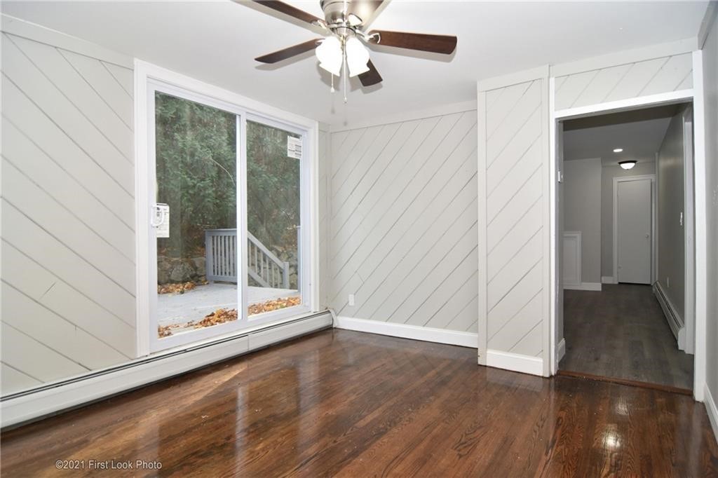 135 Randolph Avenue, Unit 1 Tiverton, RI 02878 - Photo 6 of 14