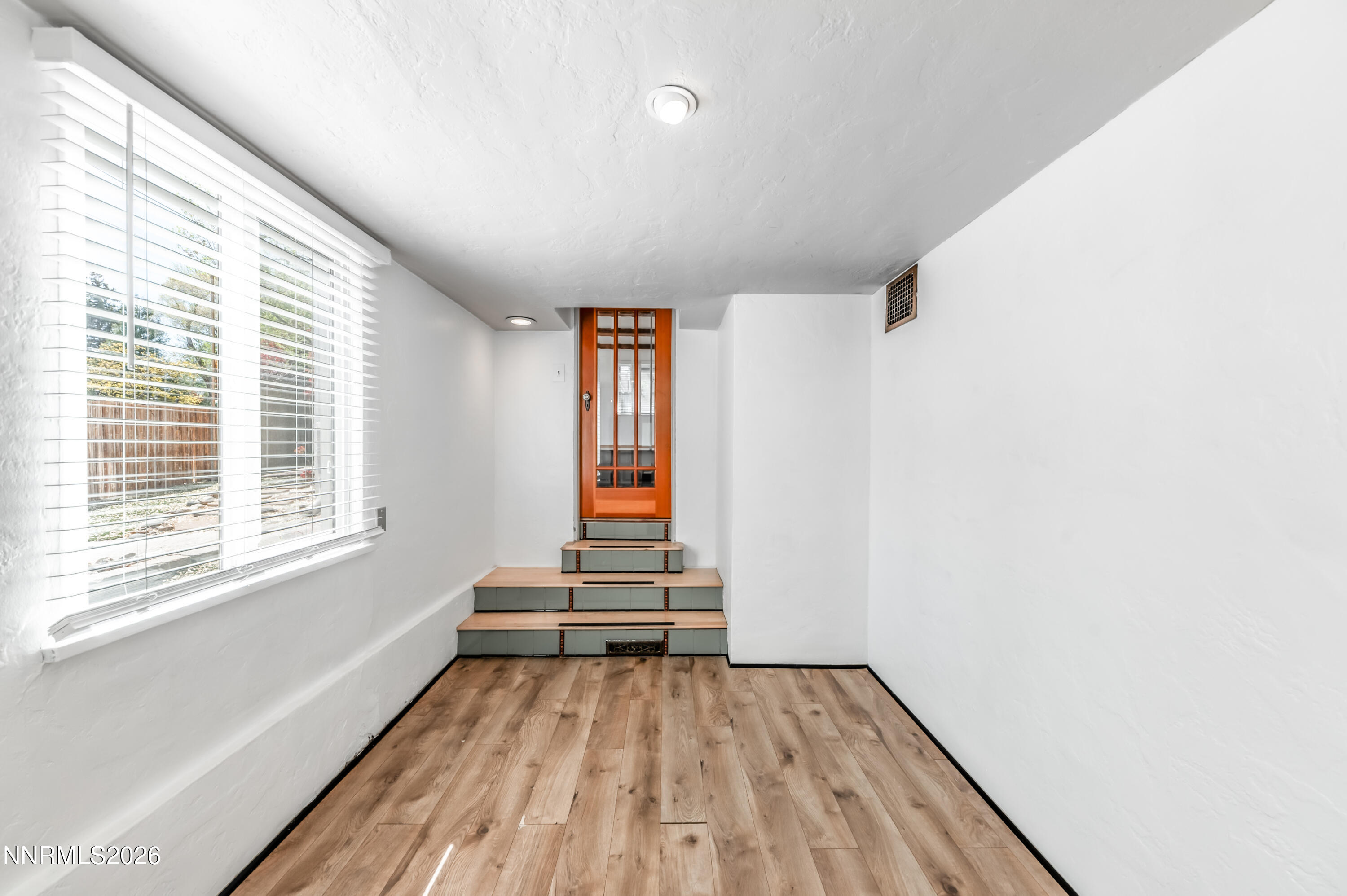 347 Mary Street Reno, NV 89509 - Photo 18 of 39 M-1027