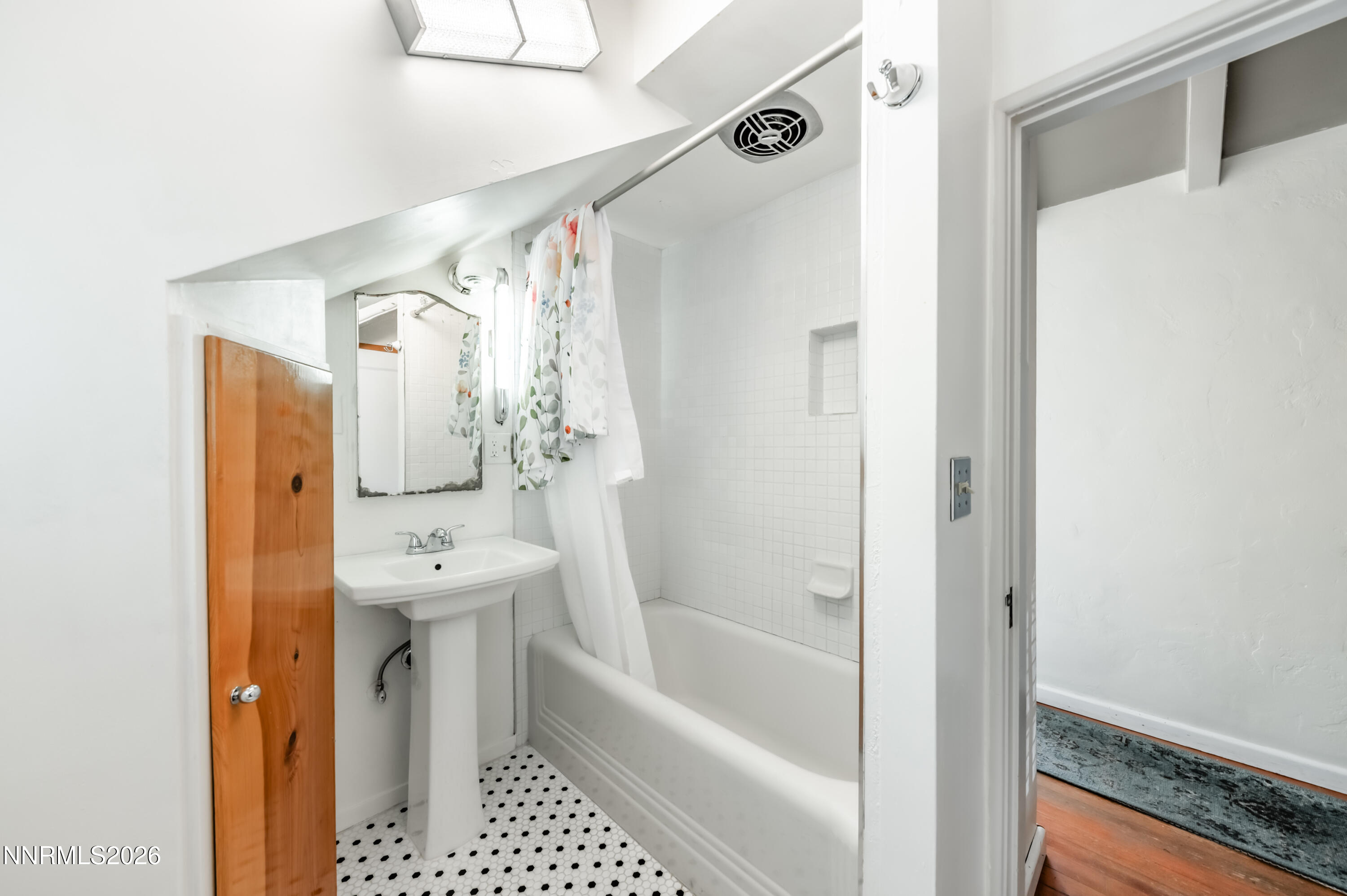 347 Mary Street Reno, NV 89509 - Photo 25 of 39 M-1035