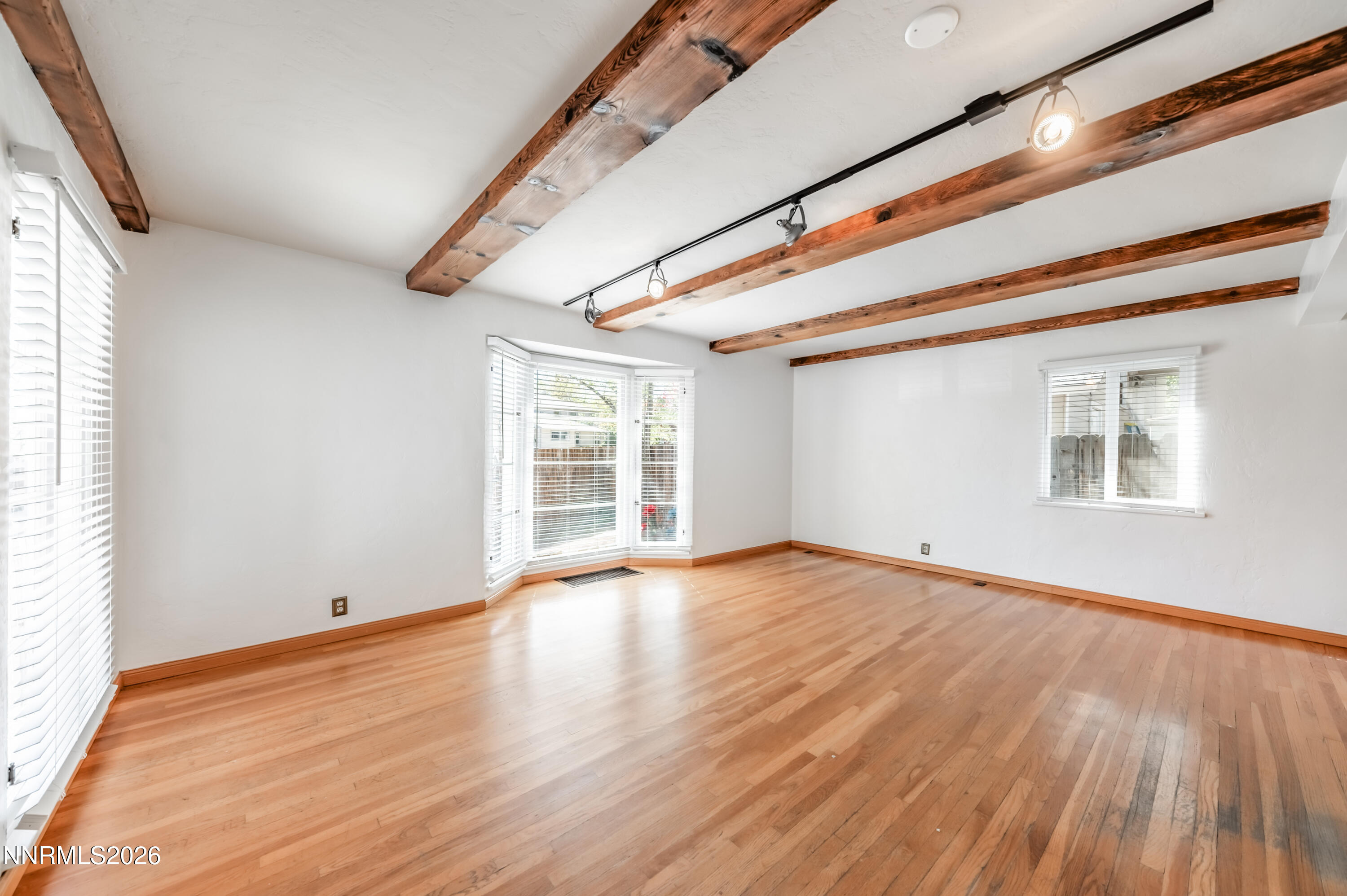 347 Mary Street Reno, NV 89509 - Photo 8 of 39 M-1016