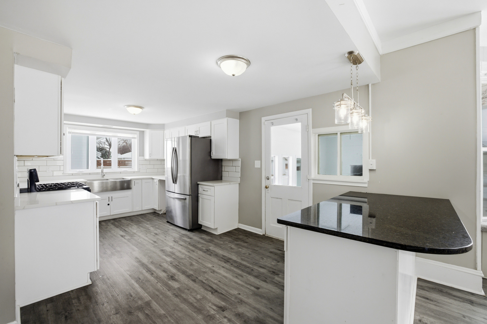 406 West Balsam Street Forreston, IL 61030 - Photo 5 of 34