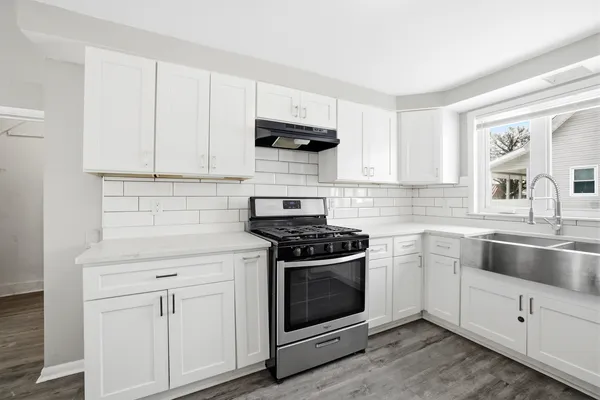 $179,900 | 406 West Balsam Street, Forreston, IL 61030