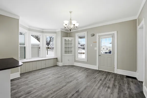 $179,900 | 406 West Balsam Street, Forreston, IL 61030