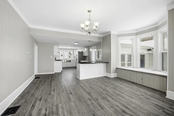 $179,900 | 406 West Balsam Street, Forreston, IL 61030