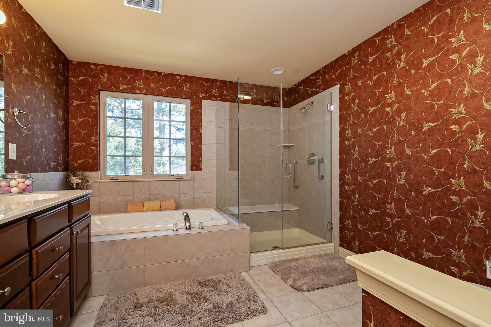 35 Genova Drive West Berlin, NJ 08091 - Photo 30 of 50 primary bath