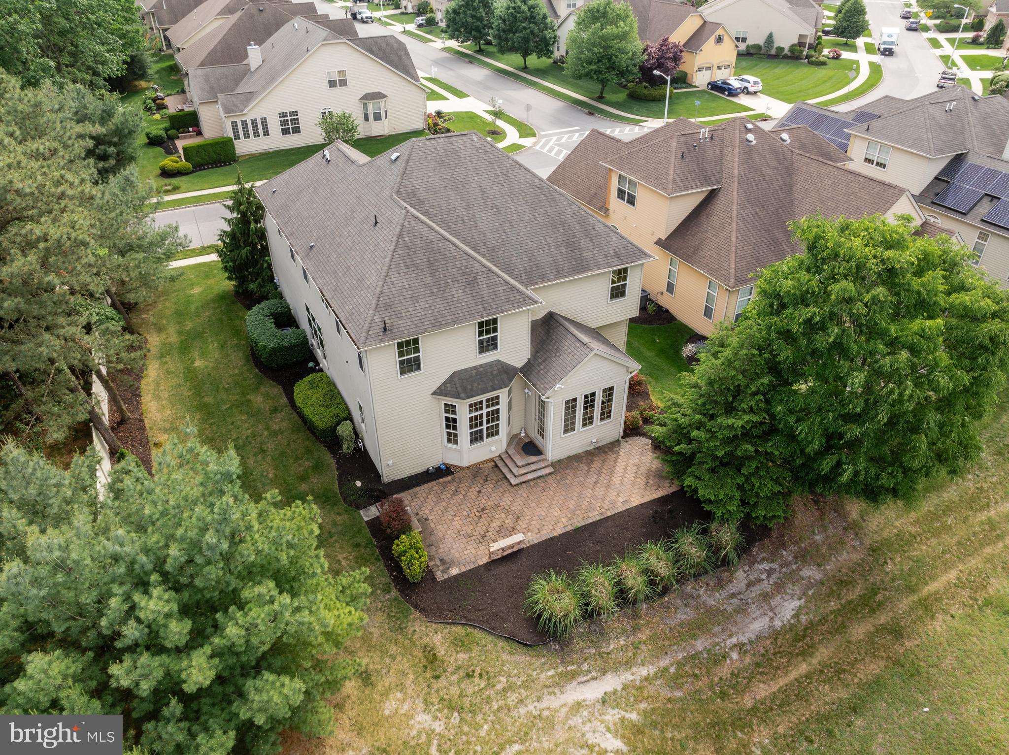 35 Genova Drive West Berlin, NJ 08091 - Photo 6 of 50