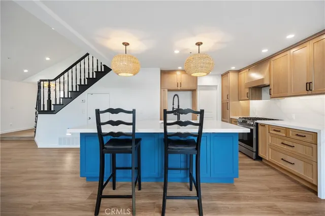 $1,485,000 | 286 Carefree Lane, Costa Mesa, CA 92627