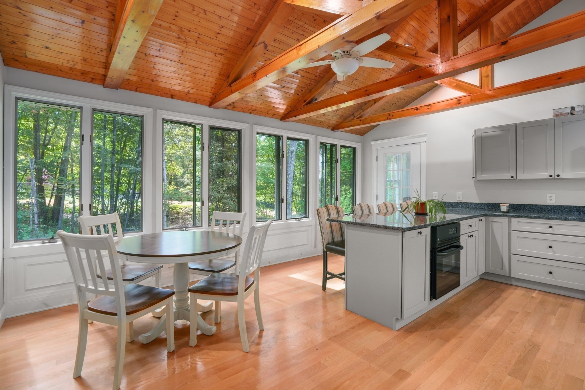 86 Breakneck Road Sturbridge, MA 01566 - Photo 5 of 40 Gallery Image 5