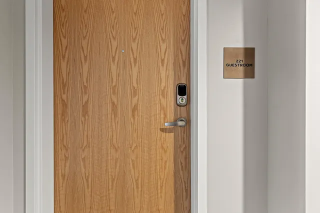 $659,000 | 383 Commercial Street, Unit 405, Portland, ME 04101