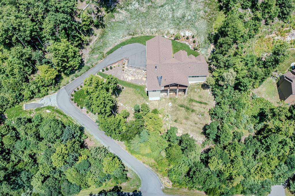 534 Farm Loop Road Banner Elk, NC 28604 - Photo 4 of 45 Gallery Image 4