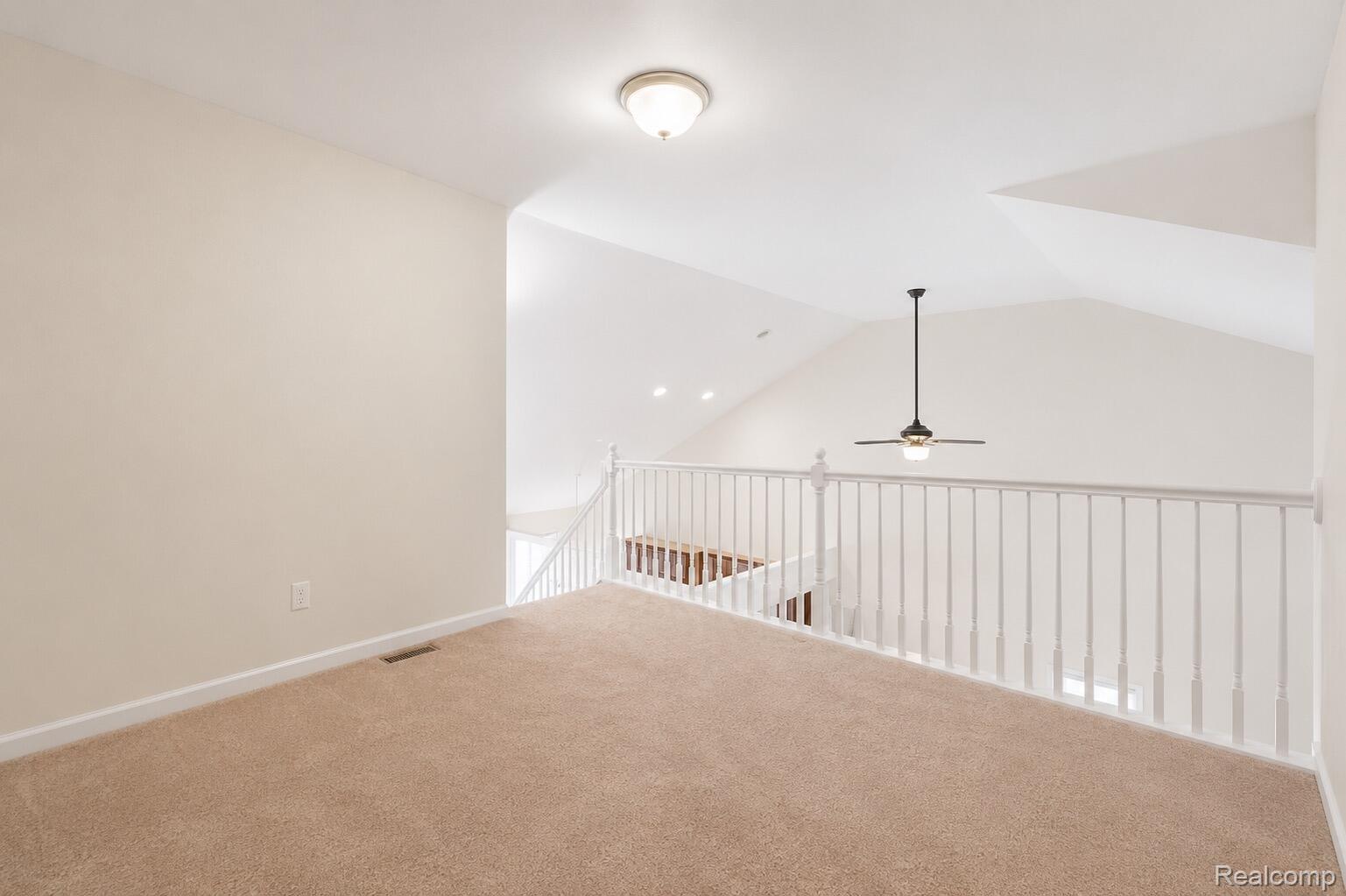 20789 Hummingbird Drive Romulus, MI 48174 - Photo 9 of 14 9.jpg