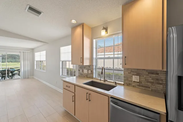 $435,000 | 8320 Southeast Double Tree Drive, Hobe Sound, FL 33455