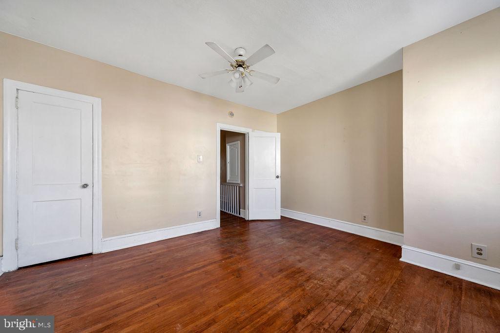 31 Lamport Road Upper Darby, PA 19082 - Photo 12 of 21