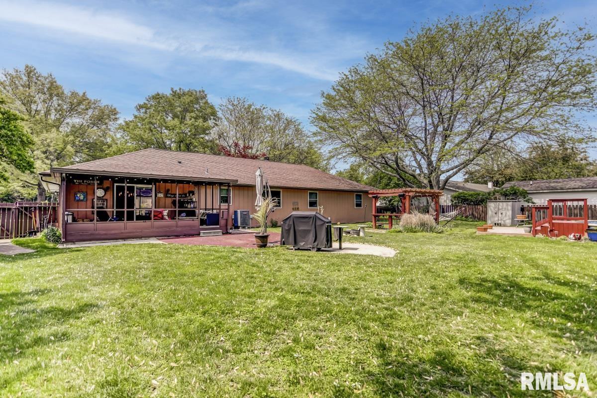 2228 Cloverfield Lane Springfield, IL 62711 - Photo 46 of 51