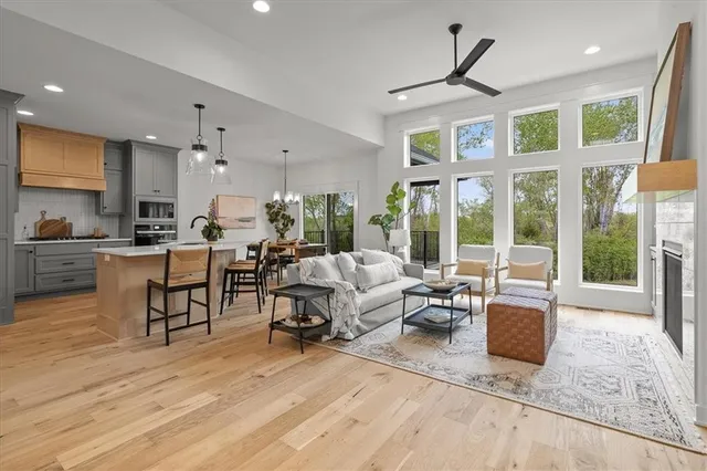 $654,900 | 14574 Aurora Lane, Basehor, KS 66007