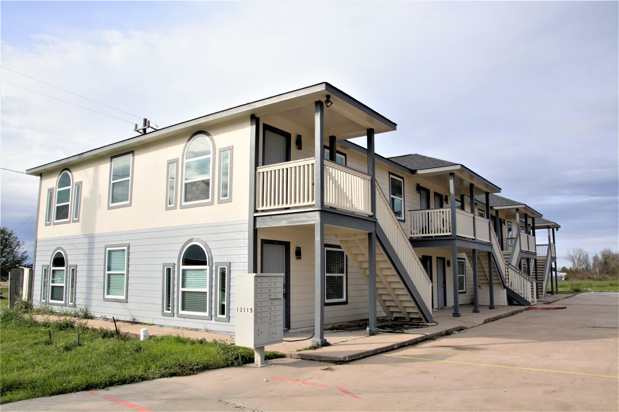 13115 Highway 6, Unit 4 Rosharon, TX 77583 - Photo 1 of 27 Gallery Image 1