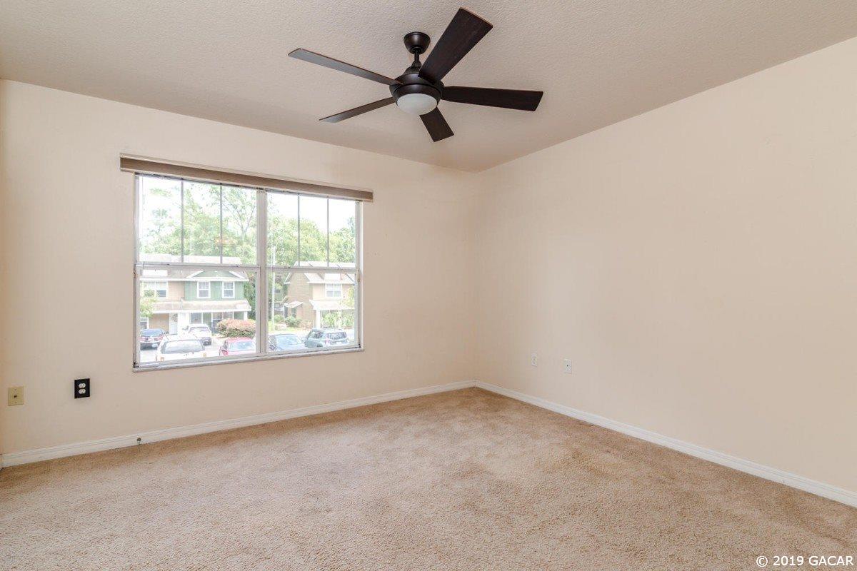 4237 Southwest 22nd Lane, Unit 136 Gainesville, FL 32607 - Photo 10 of 13 Gallery Image 10