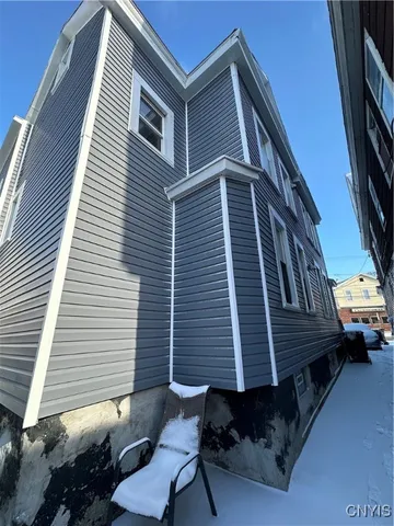 $250,000 | 1605 Lodi Street, Syracuse, NY 13208