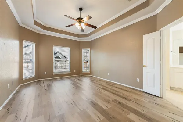 $2,400 | 115 Fort Edward Drive, Arlington, TX 76002