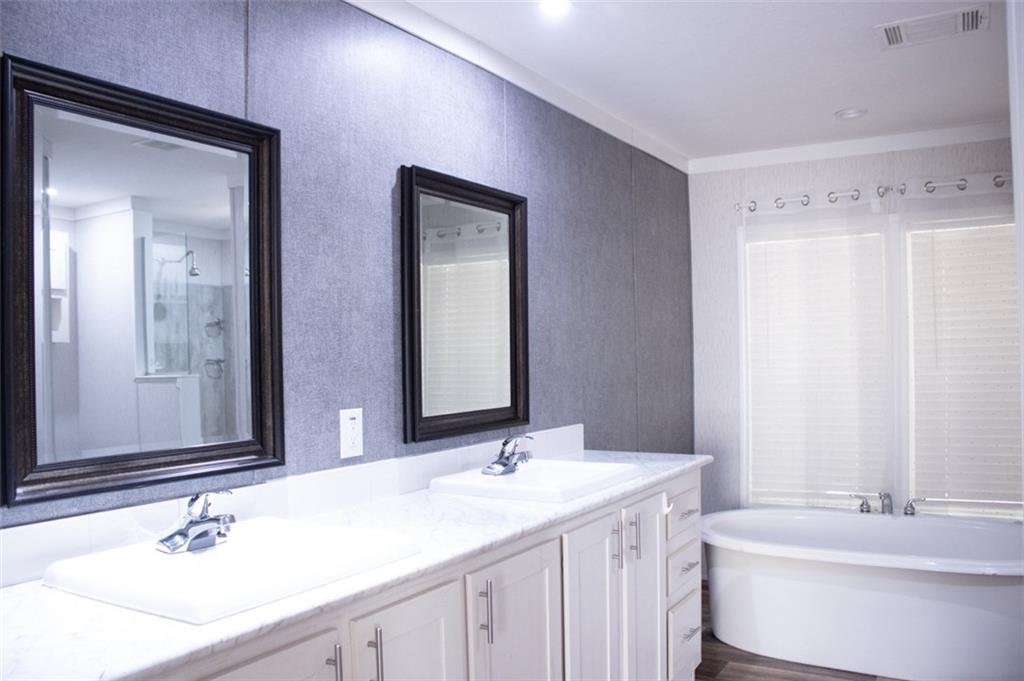 223 Azalea Drive Jefferson, GA 30549 - Photo 18 of 34