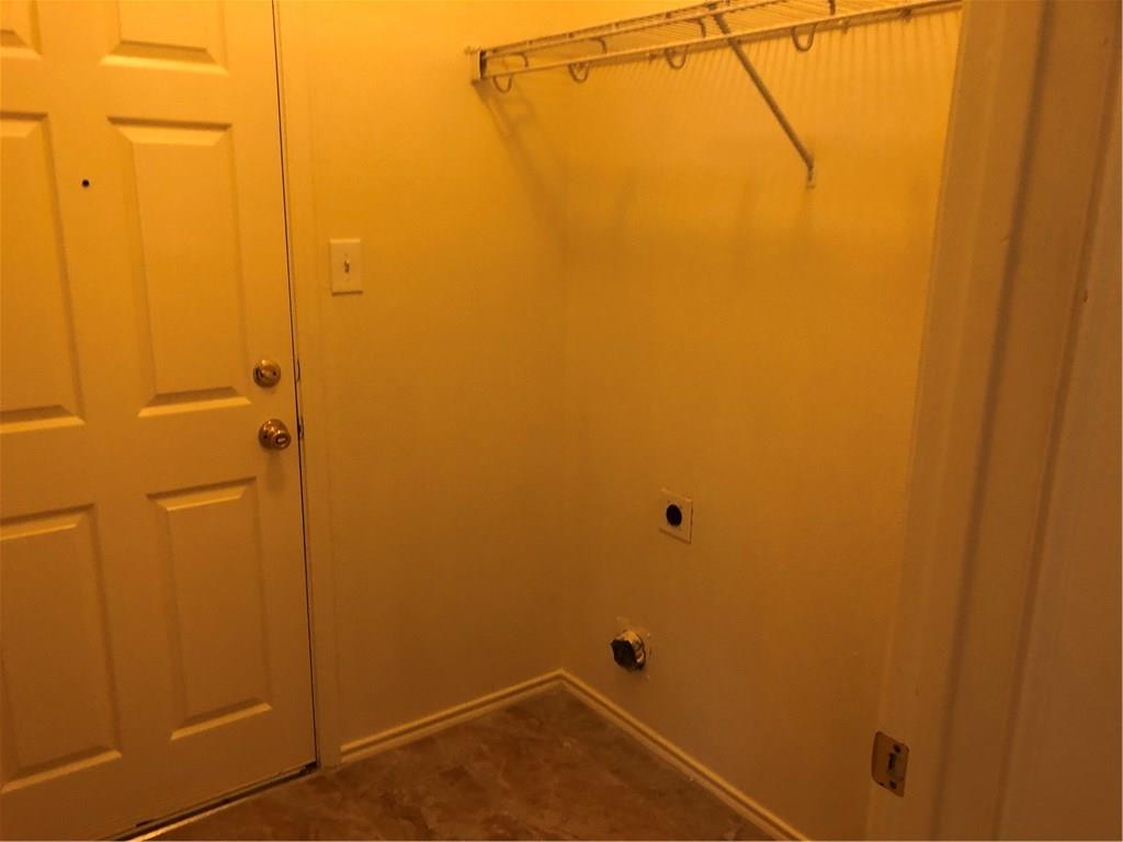 801 Ranchero Road Leander, TX 78641 - Photo 12 of 13 a bathroom with a shower