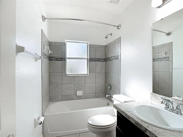 $329,999 | 154 Eloise Oaks Drive, Winter Haven, FL 33884