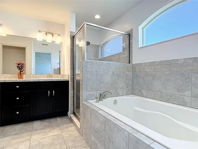 $329,999 | 154 Eloise Oaks Drive, Winter Haven, FL 33884