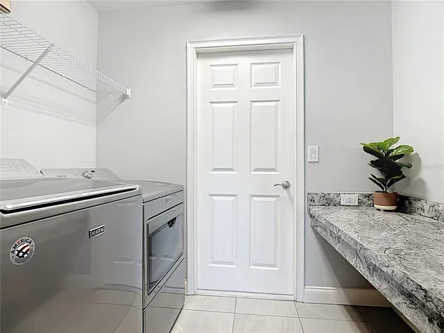 $329,999 | 154 Eloise Oaks Drive, Winter Haven, FL 33884