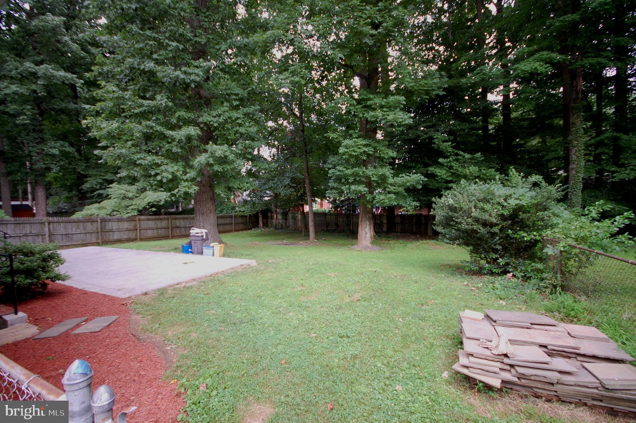 10107 Cavalry Drive Fairfax, VA 22030 - Photo 4 of 26