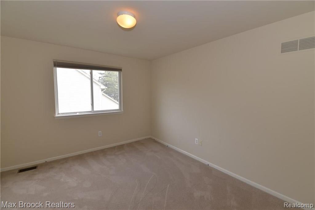 2407 Jackson Drive Rochester Hills, MI 48309 - Photo 36 of 56