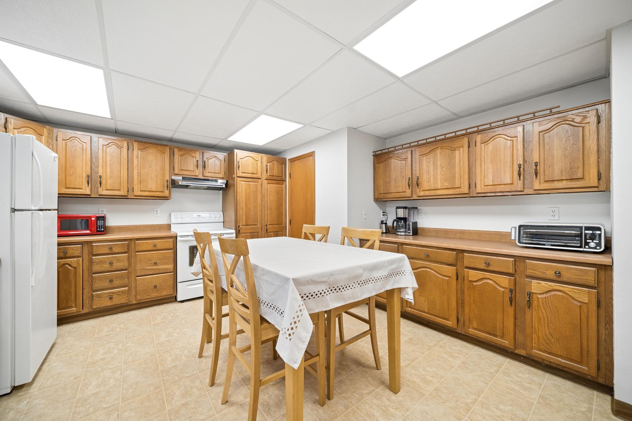 112 7th Avenue Northwest Faribault, MN 55021 - Photo 9 of 28