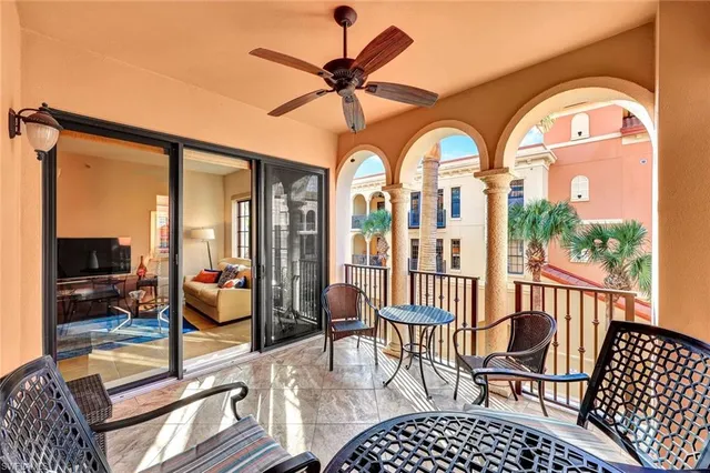 a view of a livingroom with furniture