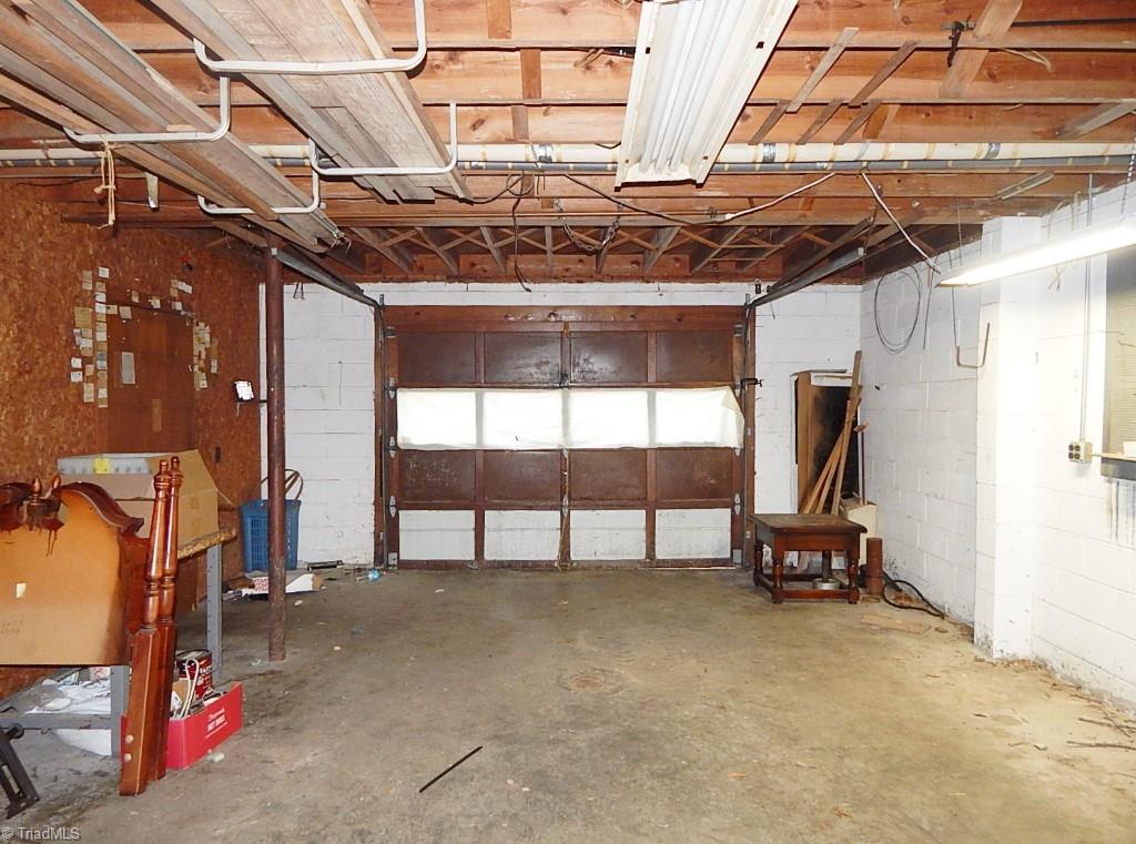 359 Hilton Road Stokesdale, NC 27357 - Photo 19 of 30 Basement garage