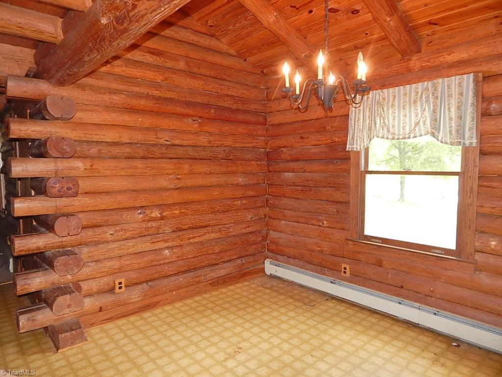 359 Hilton Road Stokesdale, NC 27357 - Photo 8 of 30 Dining room